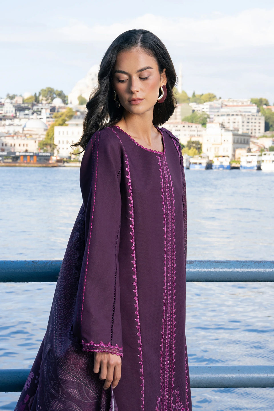 Mauve view 9