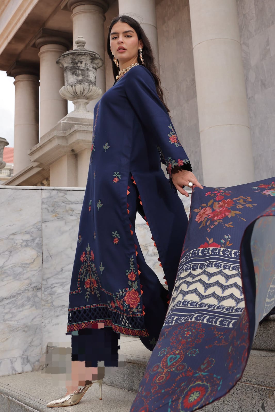 Charizma  view 4
